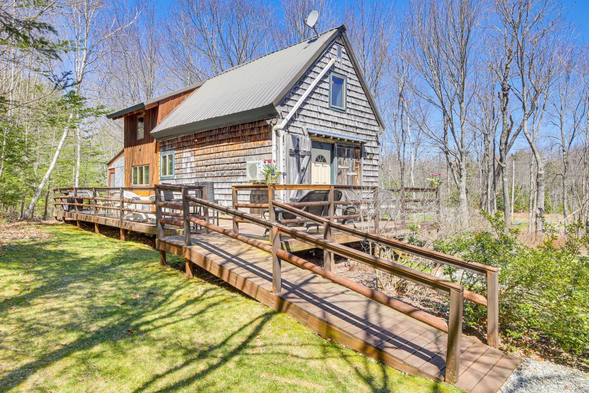 Rustic Searsport Cabin Loft And Sunroom On 10 Acres Exterior foto